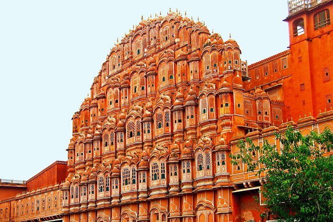 2 Nights & 3 Days Jaipur Luxury tour From New Delhi - Day 2: Forts, Markets, and Architectural Marvels