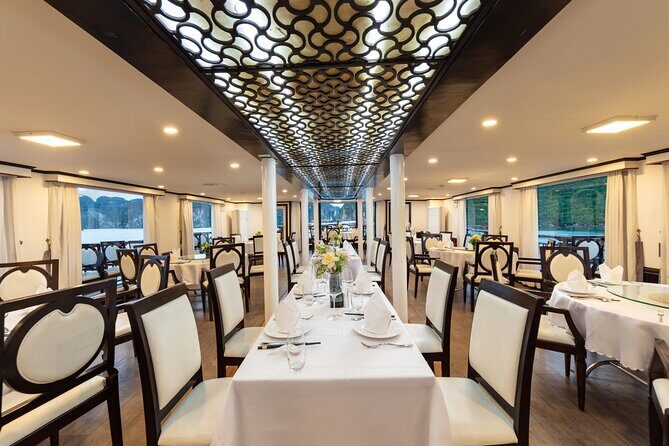 [2D1N] Halong Amanda Cruise - Luxury Unique Cruise on Bay - Day 1: From Tuan Chau to the Bay