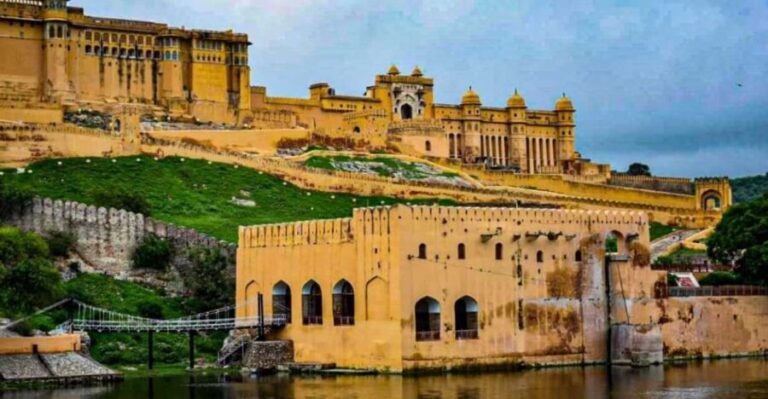 3 Day / 2 Night- Delhi, Agra & Jaipur Golden Triangle Trip - An In-Depth Look at the 3-Day Rajasthan Triangle Tour
