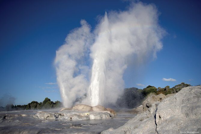 3 Day Waitomo Caves, Hobbiton Movie Set and Rotorua Tour from Auckland - Practical Considerations