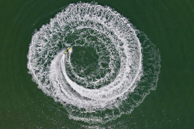 75-minute Die Another Day Jet Skiing in Darwin - Why This Tour Is a Great Value