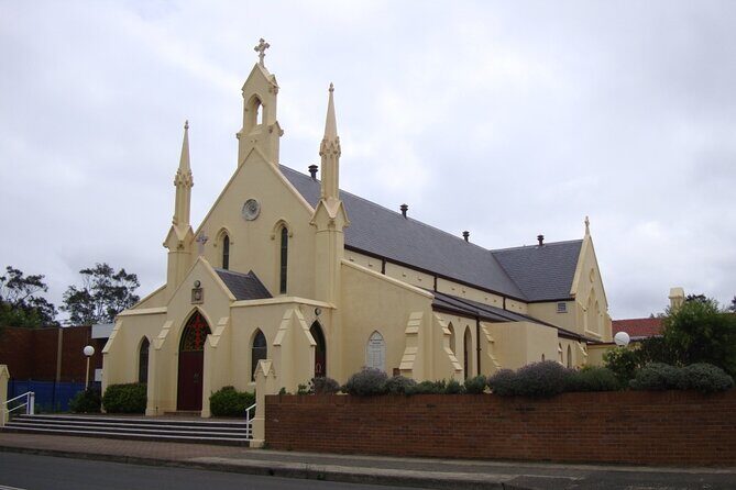 A Remarkable Scavenger Hunt: Wollongongs Storied History - What to Expect During the Experience