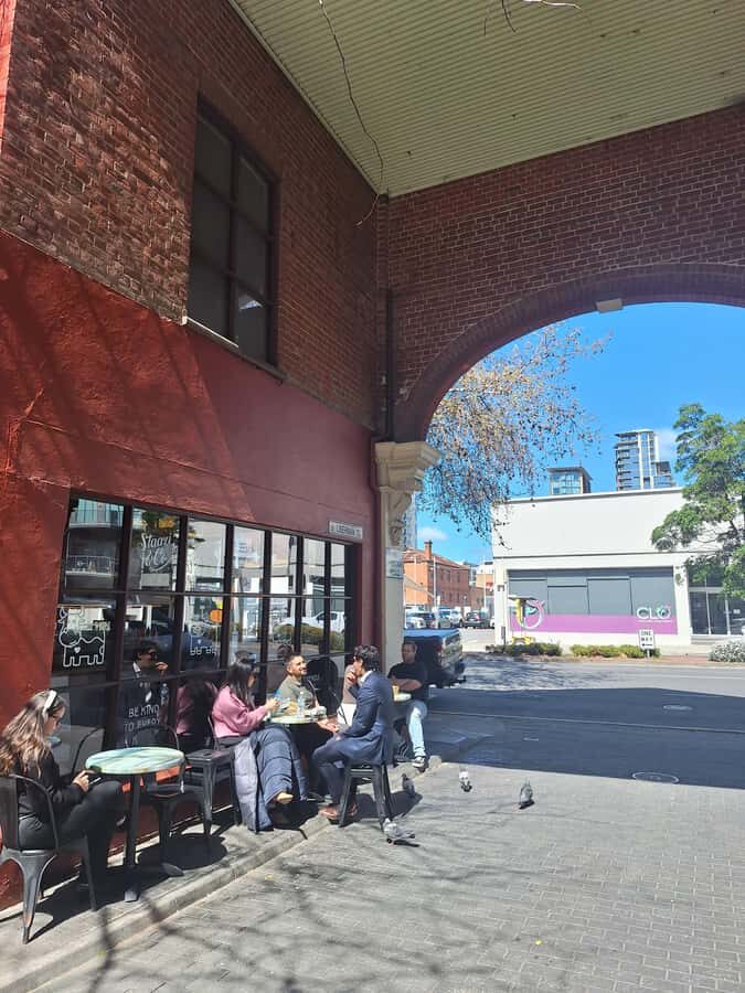 Adelaide Food Odyssey: Food Walking Tour with Wine Tasting - The Guide and Group Experience