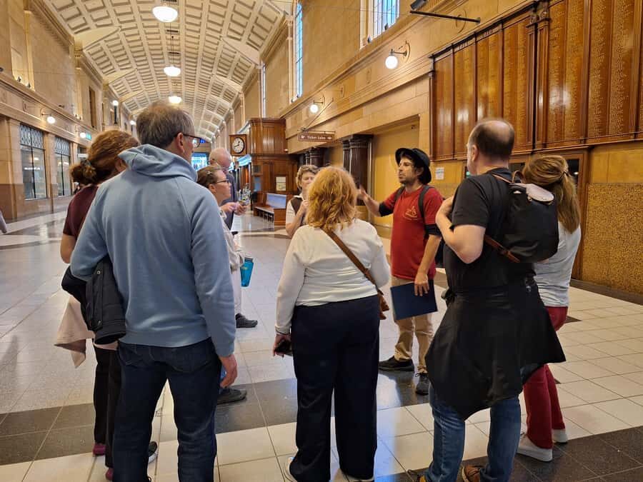 Adelaide: Guided Ultimate Walking Tour with Drink and Snack - Why This Tour Is a Good Deal