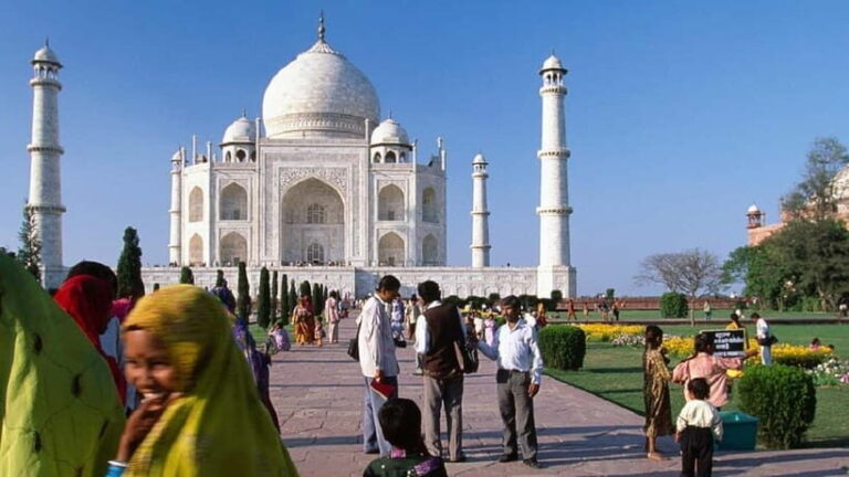 Agra: Private Taj Mahal and Agra Fort Skip-the-Line Tour - What Are the Key Points?