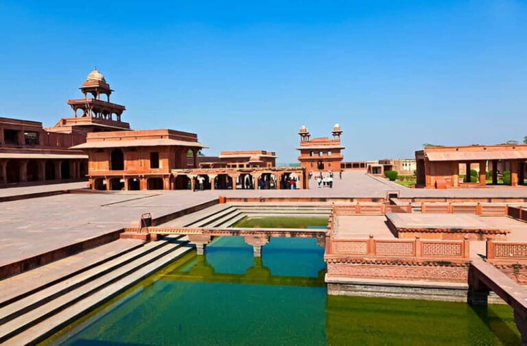 Agra: Taj Mahal, Agra Fort & Fatehpur Sikri Day Tour by Car - What’s Included and What to Consider