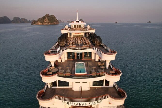 Ambassador Dinner Cruise with Live Music, Firework and Luxe - Who Would Love This Tour?