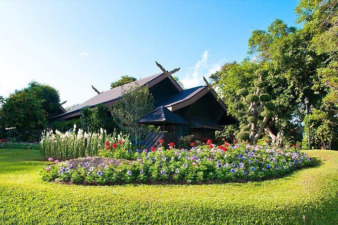 Ancient City Tour from Chiang Rai with Golden Triangle and Royal Villa - Analyzing the Value