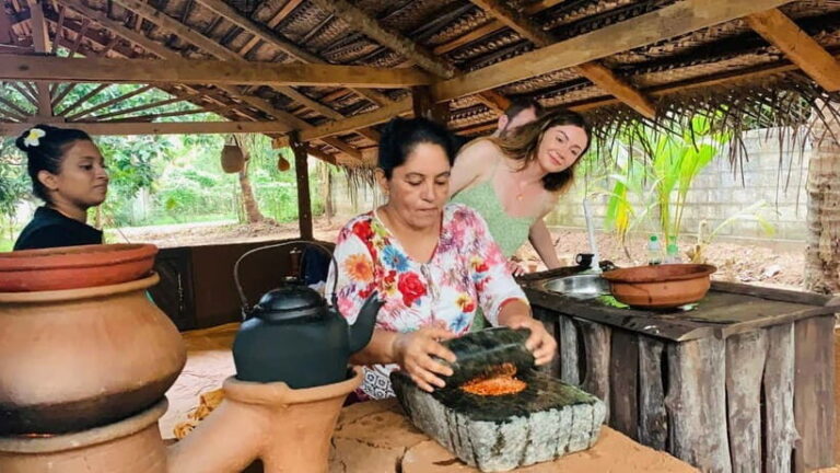 Anuradhapura: Traditional Fresh Coconut Roti Cooking Class - Enjoying Your Meal