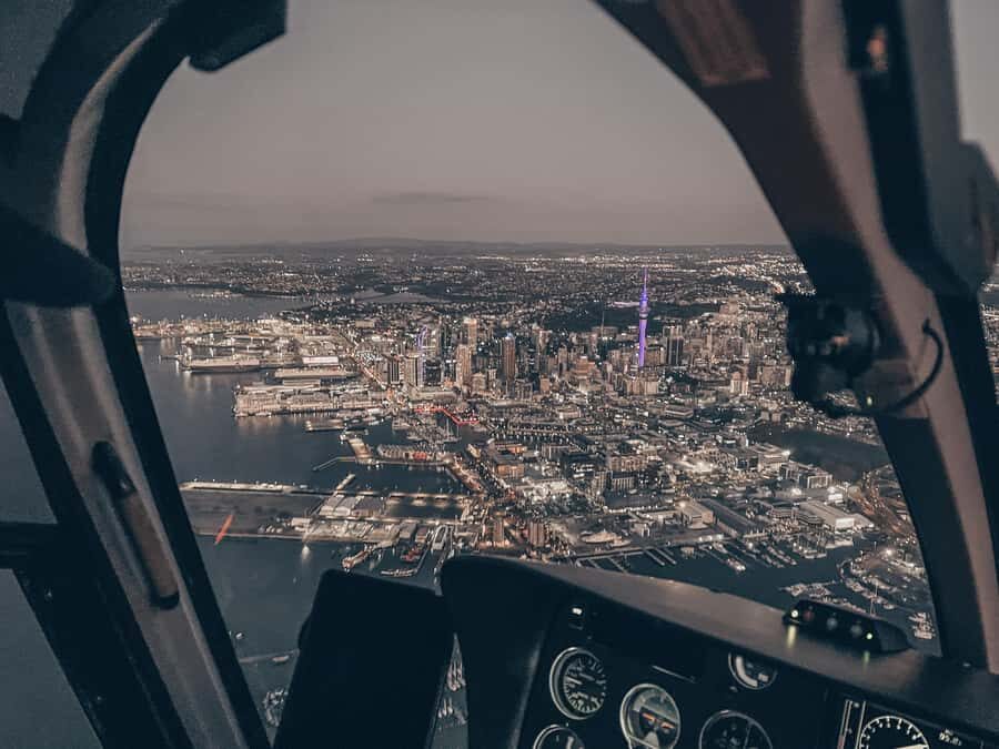 Auckland: 20min Helicopter scenic flight - City & Volcanoes - What to Expect During the Flight