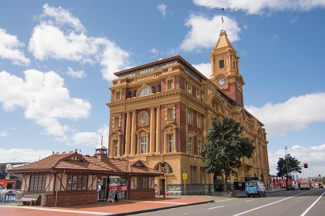 Auckland City Small-Group Morning Discovery Tour - What Makes This Tour Stand Out?