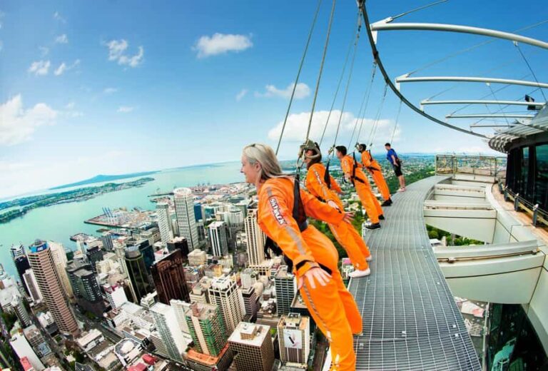 Auckland: SkyJump & SkyWalk Combo - What to Expect During Your Time in Auckland