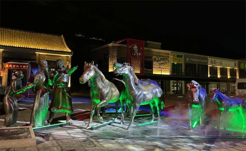 Badaling Great Wall Night Tour+ Light Show + Performance - What’s Included and What’s Not