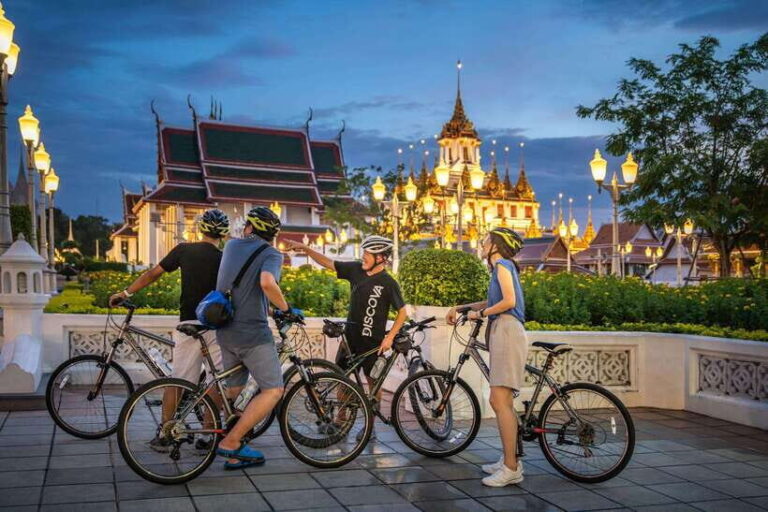 Bangkok: Night Bike Tour with Temples & Flower Market Visit - What Makes This Tour Stand Out?