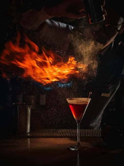 Bangkok: Penthouse Bar + Grill Cocktail Bar at Park Hyatt - What to Expect at the Penthouse Bar + Grill