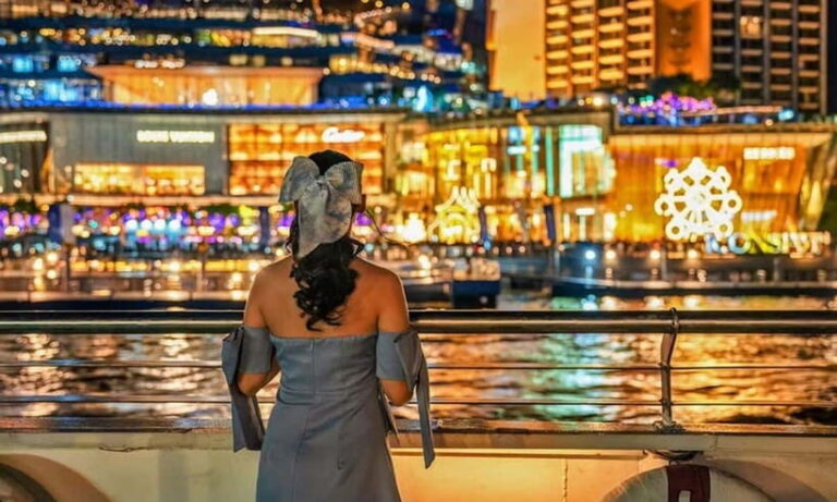 Bangkok: Royal Galaxy Chao Phraya Buffet Dinner Cruise - Practical Considerations