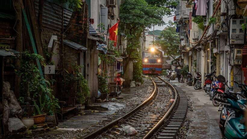 Best of Hanoi: Private Walking Tour with a Local - Detailed Itinerary Breakdown