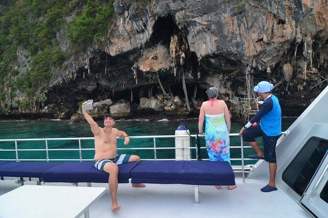 Blu Anda Catamaran to Phi Phi from Phuket - What Makes This Tour Stand Out?