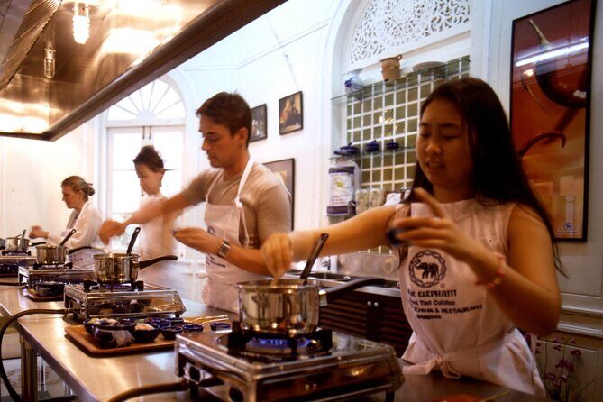 Blue Elephant Sathorn Bangkok Cooking School with Michelin Guide - Who Is This Tour Best Suited For?