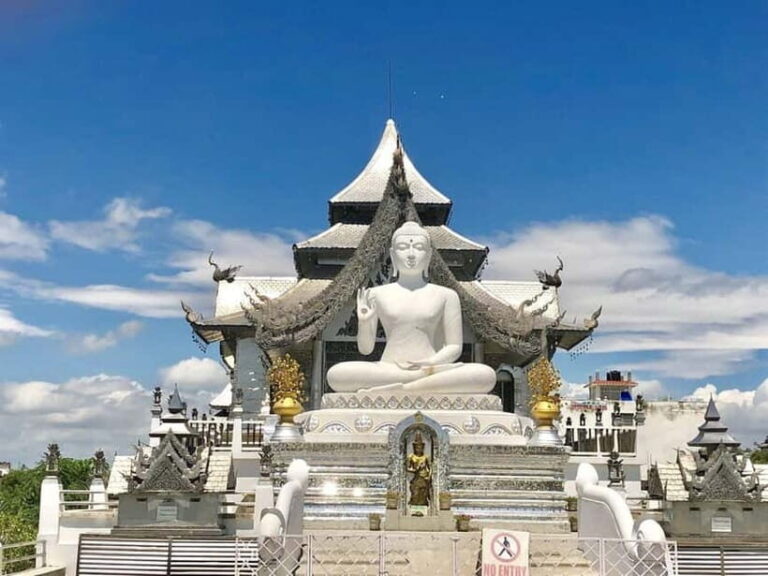 Bodhgaya: Buddhist Pilgrimage Temple & Monastery Day Tour - In-Depth Itinerary Breakdown