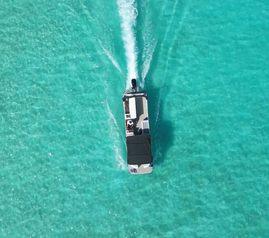 Bora Bora Private Lagoon Tour on a Prestigious Pontoon Boat - Breaking Down the Itinerary