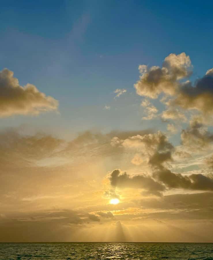 Bora Bora: Private Sunset cruise on the lagoon - The Sum Up