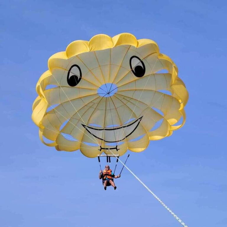Boracay: Parasailing, Island Hopping, ATV Ride and Kawa Bath - What Makes This Tour Stand Out?