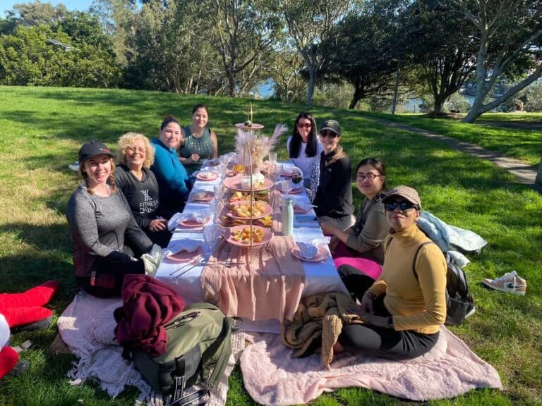 Brisbane Luxurious pop up picnic at the City Botanic gardens - The Service and Atmosphere