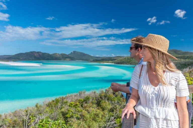 Brisbane to Daintree Whitsundays & Reef 9 Day Comfort Tour - The Transportation and Group Size