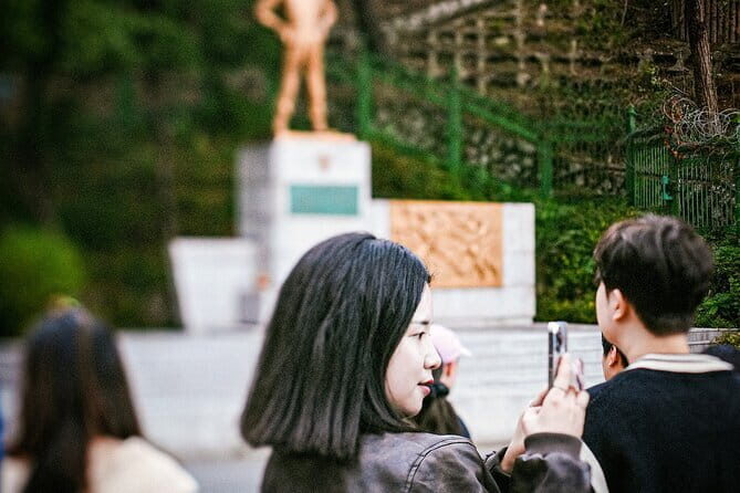 Buam dong Walking Tour Art, History and Parasite in Seoul - The Itinerary: What to Expect