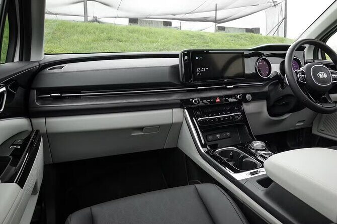 Cairns Airport to Port Douglas Private Transfer 1-7 Pax - The Booking and Cost-Value Balance