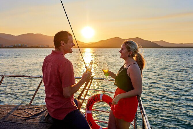 Cairns Catamaran Harbour and Dinner Cruise - The Pros and Cons Based on Real Experiences