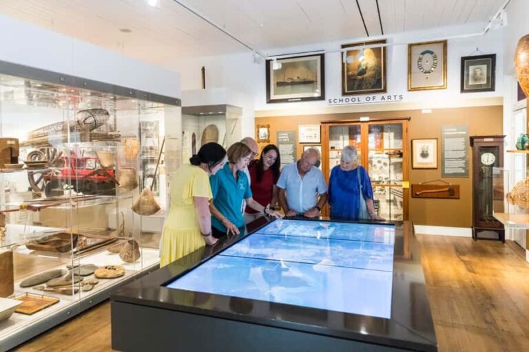 Cairns: City Sights Tour with Evening Dinner Cruise - Detailed Breakdown of the Itinerary