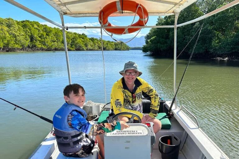 Cairns: Dinghie (tinny) Boat Hire - Practical Tips for Your Trip