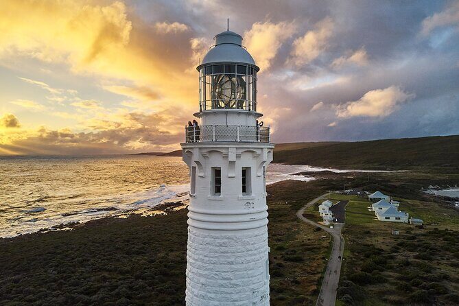 Cape Leeuwin Lighthouse Fully-guided Tour - The Experience’s Strengths and Possible Drawbacks