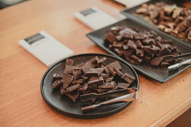 Capital Bites, A food tour of Wellington - Guides and Group Size: Personal and Insightful