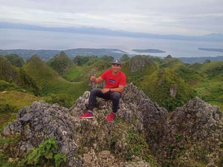 Cebu: Osmeña Peak hike and Sardines Run Snorkel adventure - What’s Included and What’s Not