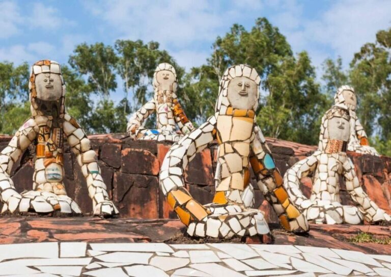Chandigarh Walking Tour (2 Hours Guided Walking Tour) - The Practical Side: How It Works