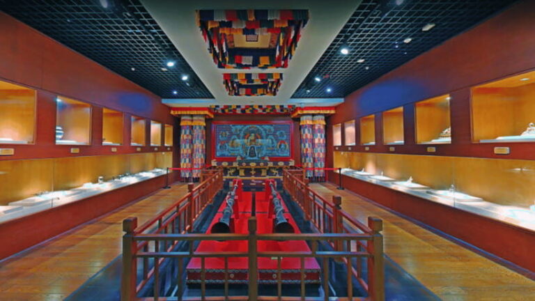 Chengdu: Sichuan Museum - Cultural and Historical Heritage - Who Should Visit?