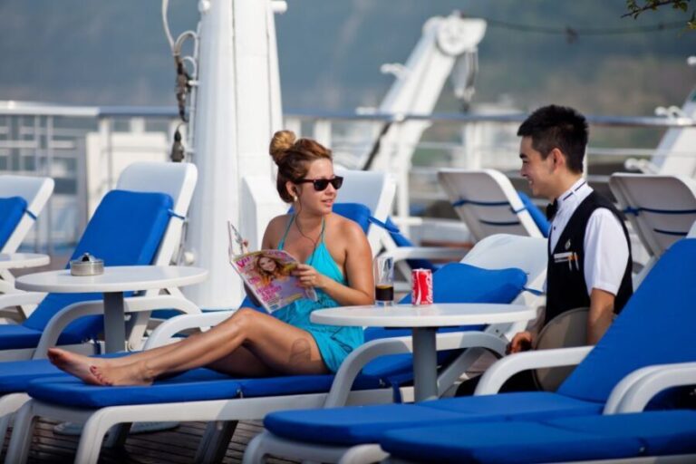 Chongqing: Yangtze River Cruise with Meals and Accommodation - What It Means for You: The Real Value