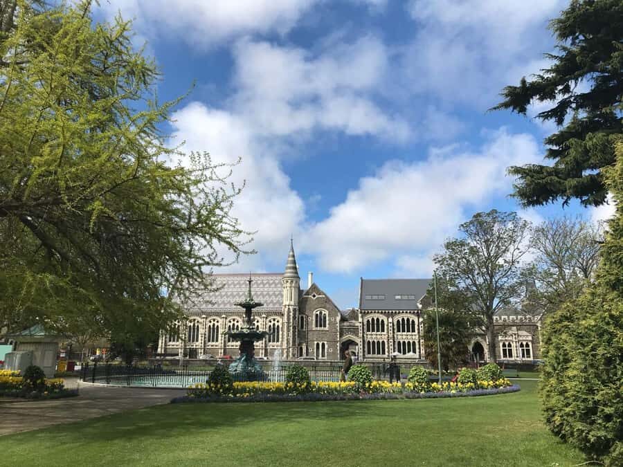 Christchurch City Top Spots Half Day Tour(Small Group Tour) - Itinerary Breakdown and What to Expect