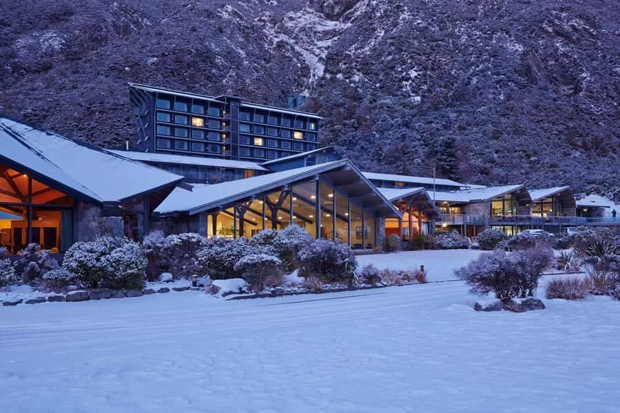 Christchurch: Mt Cook Full-Day Private Tour via Lake Tekapo - The Experience: From Transportation to Guides