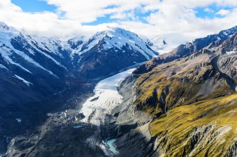 Christchurch to Mt Cook via Lake Tekapo (1 way) - What Sets This Tour Apart?