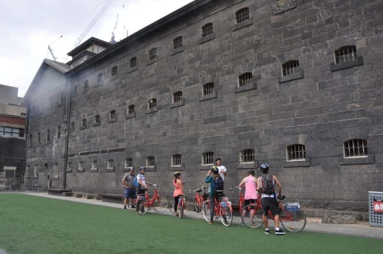 Classic Melbourne Bike tour - The Itinerary—What to Expect