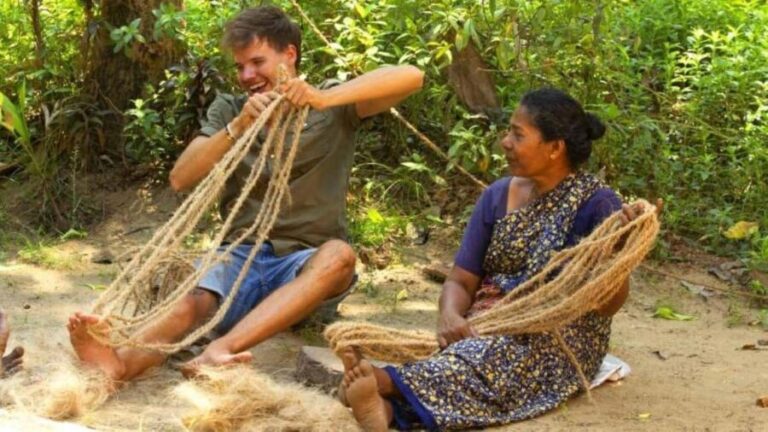 Cochin Backwaters Tour: Eco Boat Ride & Traditional Lunch - The Journey to the Village and Cultural Encounters