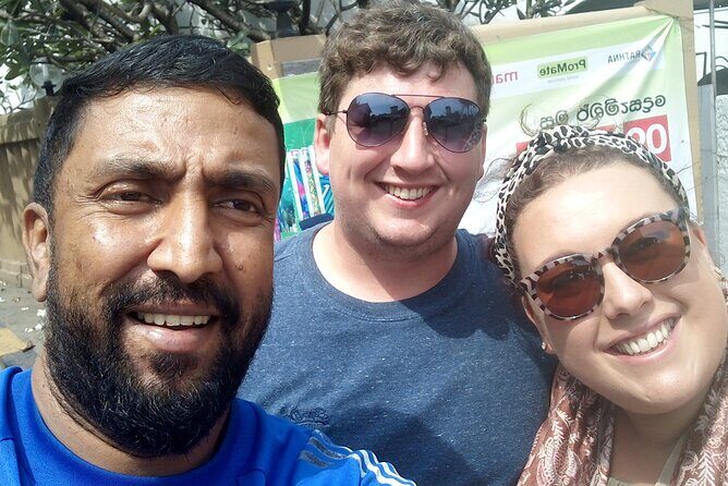 Colombo shopping Tour (Tea, Gems, cinnamon, souvenirs, cotton ) - Price and Value