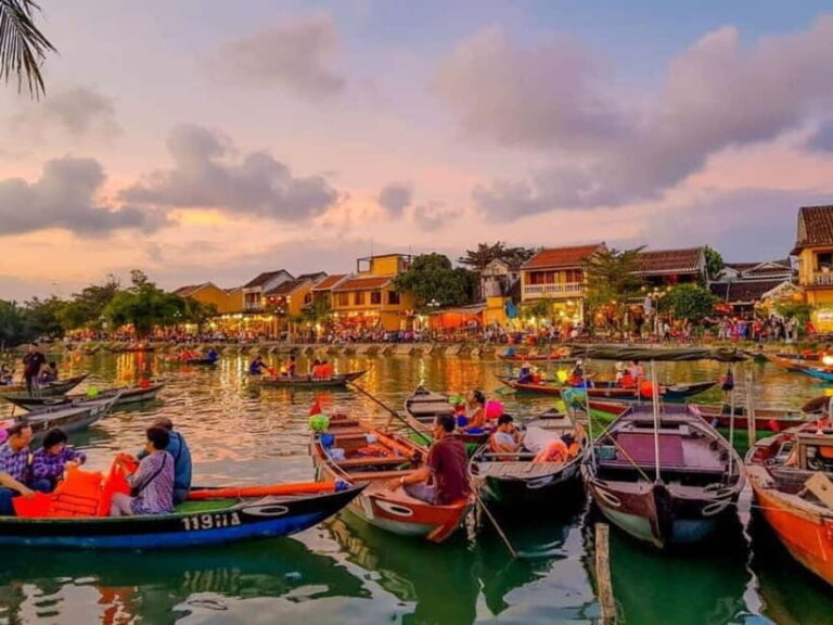 Da Nang/ Hoi An: Night Street Food Tour & Lantern Boat Ride - What’s Included and What’s Not