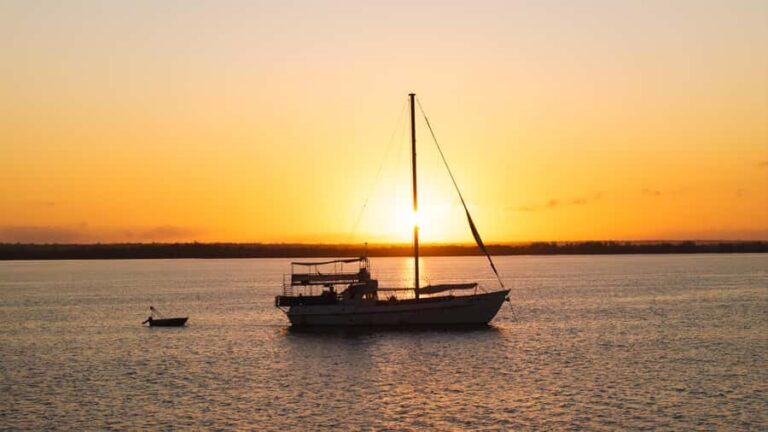 Darwin: Cape Adieu Sunset Cruise with 4-Course Dinner - Exploring the Cruise Experience in Detail