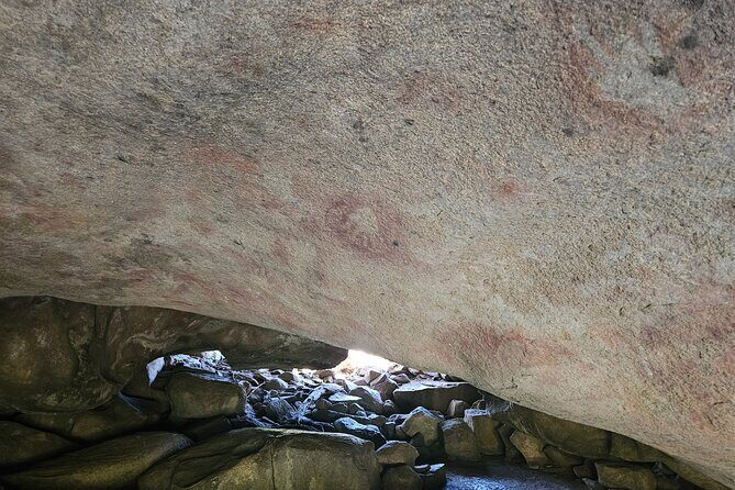 Day Tour in Wave Rock and Mulka's Cave - Detailed Review of the Wave Rock and Mulka’s Cave Tour