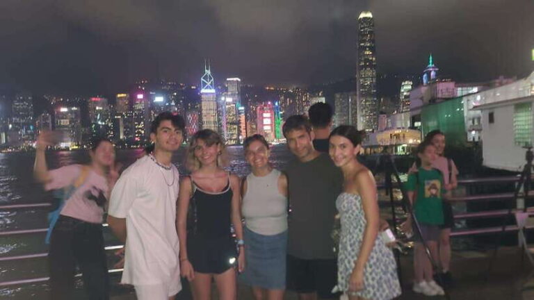 Deluxe Hong Kong City Tour with English Guide - Detailed Breakdown of the Itinerary